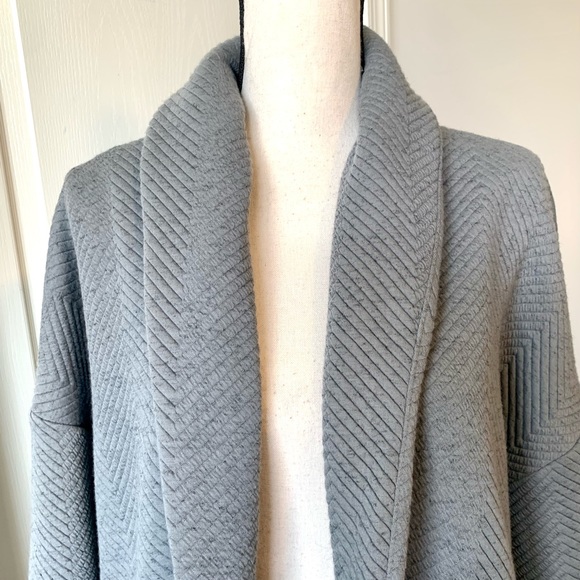 FABLETICS Vanessa Quilted Chevron Shawl Collar Open Cardigan—SZ. XS - Picture 5 of 16